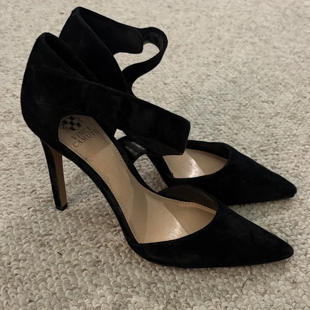 Vince Camuto Black Suede Heels - Picture 1 of 6